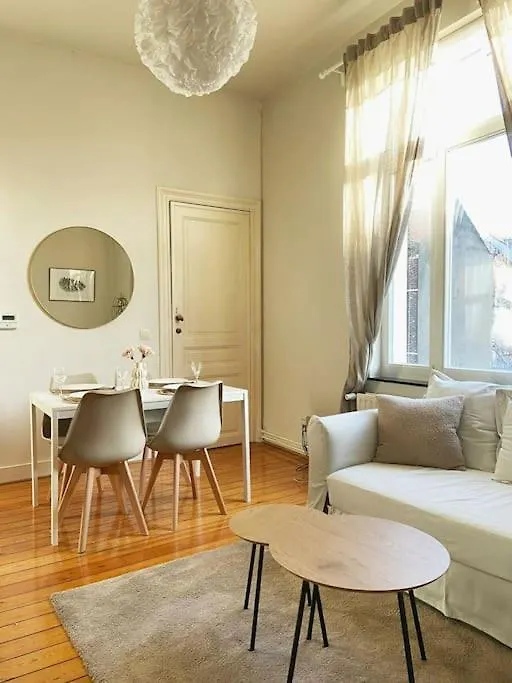 Cute Central Flat In Брюссель